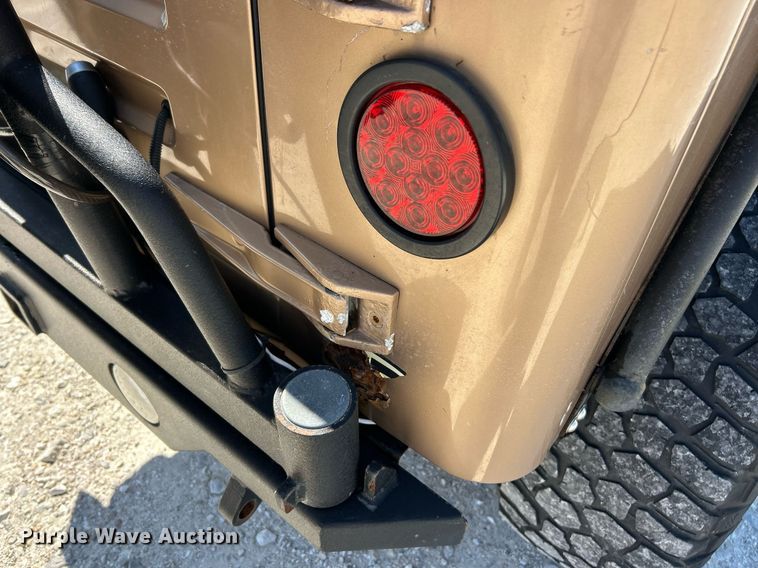 image for item EK8150 1999 Jeep Wrangler SUV