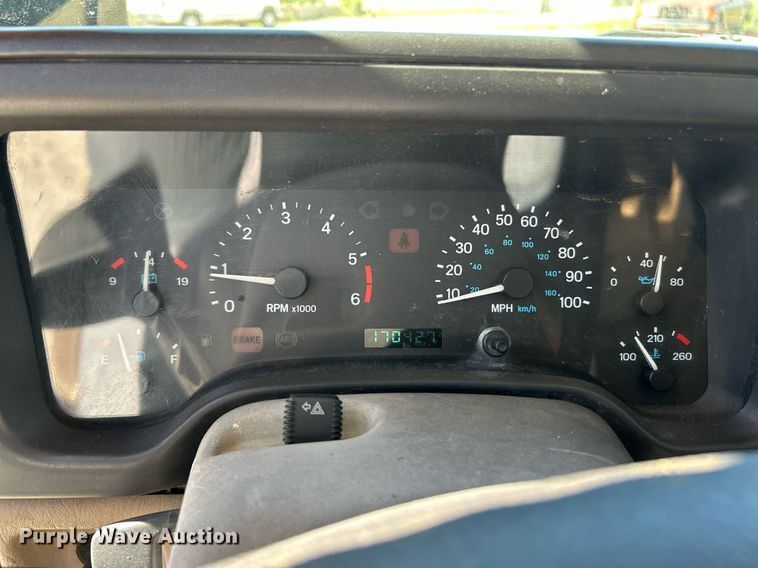 image for item EK8150 1999 Jeep Wrangler SUV