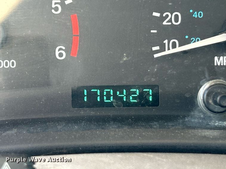 image for item EK8150 1999 Jeep Wrangler SUV