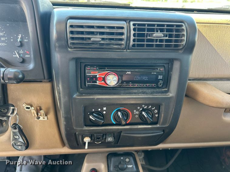 image for item EK8150 1999 Jeep Wrangler SUV