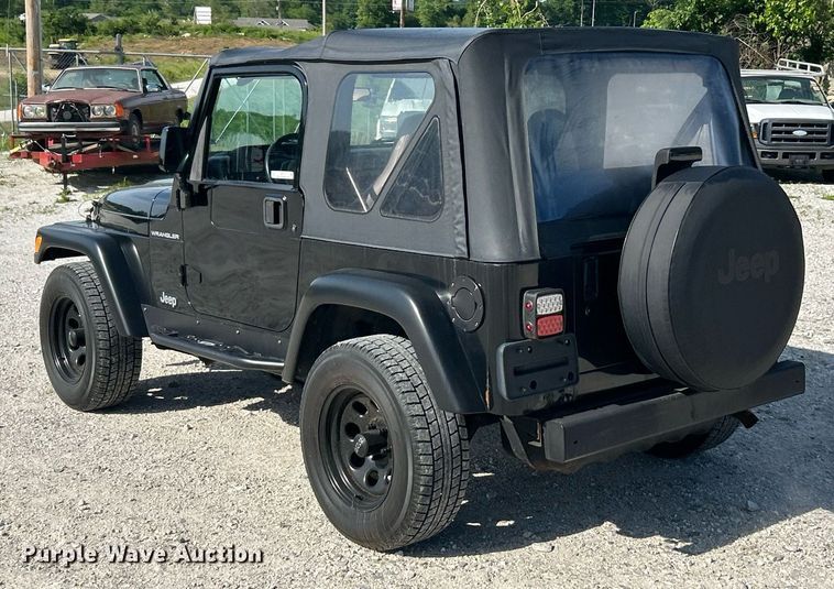 image for item EK8151 1998 Jeep Wrangler SUV