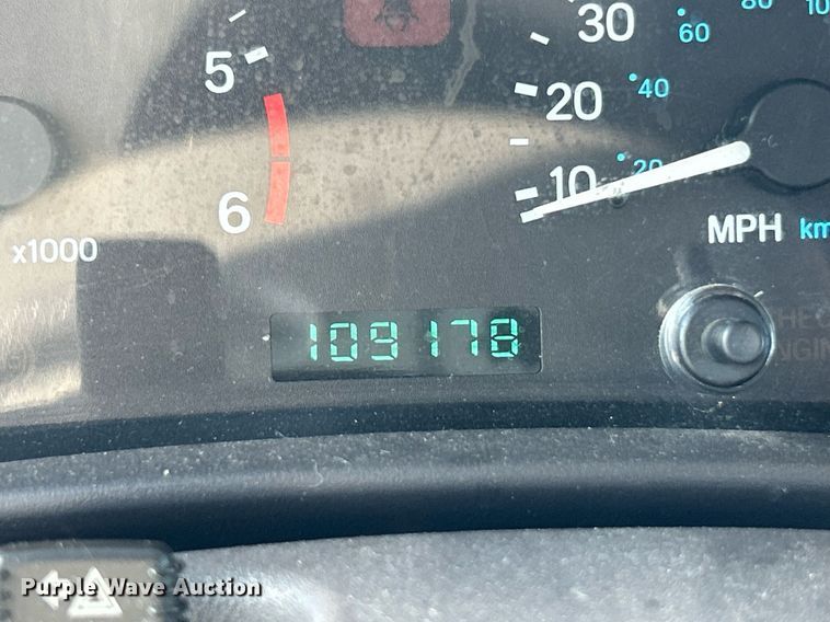 image for item EK8151 1998 Jeep Wrangler SUV