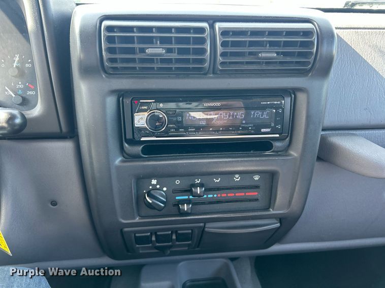 image for item EK8151 1998 Jeep Wrangler SUV