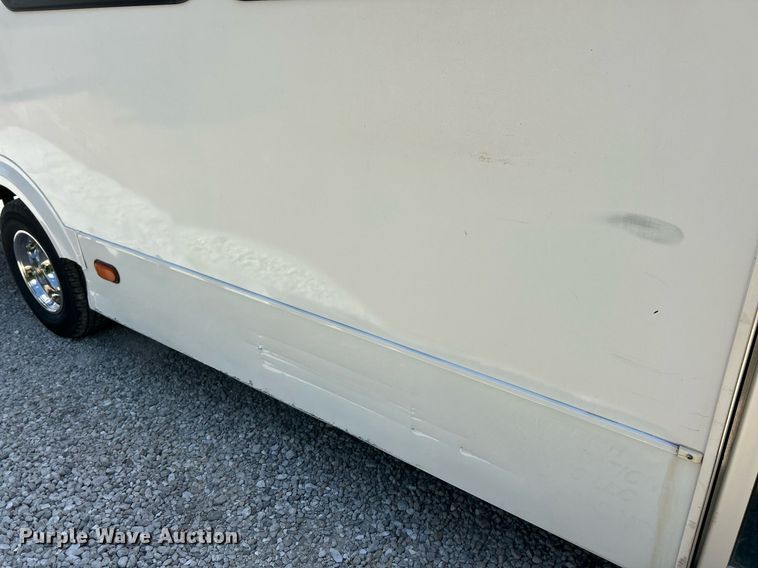 image for item EK8159 2017 Ford E450 Super Duty shuttle bus