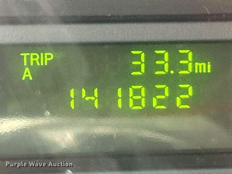 image for item EK8159 2017 Ford E450 Super Duty shuttle bus