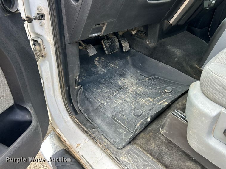 image for item EK8165 2014 Ford F150 XLT SuperCrew pickup truck