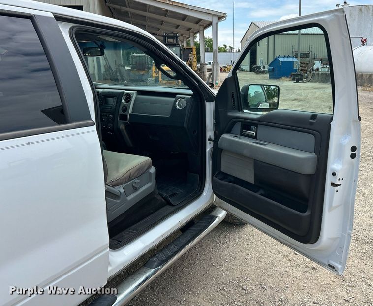 image for item EK8165 2014 Ford F150 XLT SuperCrew pickup truck