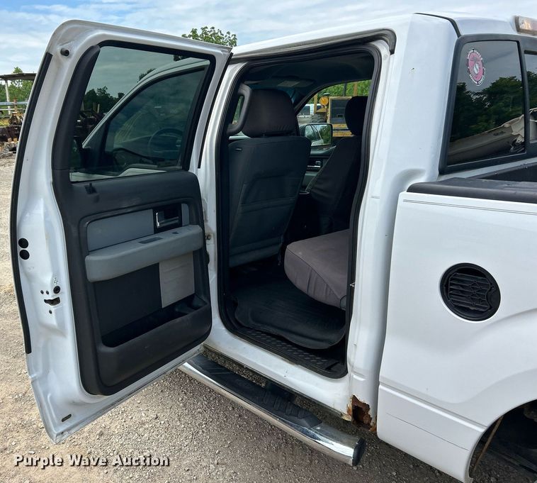 image for item EK8165 2014 Ford F150 XLT SuperCrew pickup truck