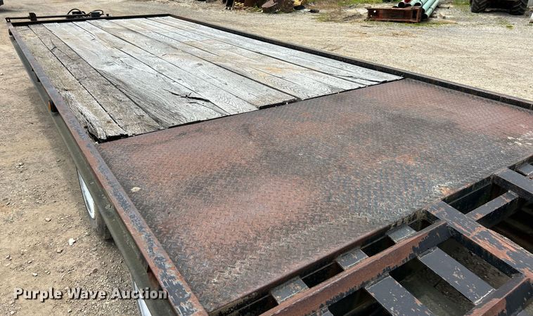 image for item EK8166 2007 Belshe DT255 equipment trailer