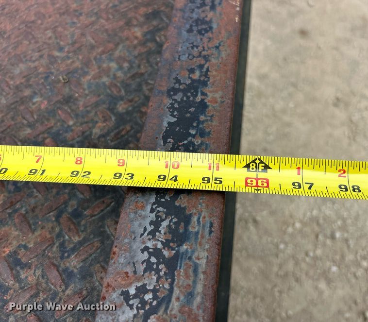 image for item EK8166 2007 Belshe DT255 equipment trailer