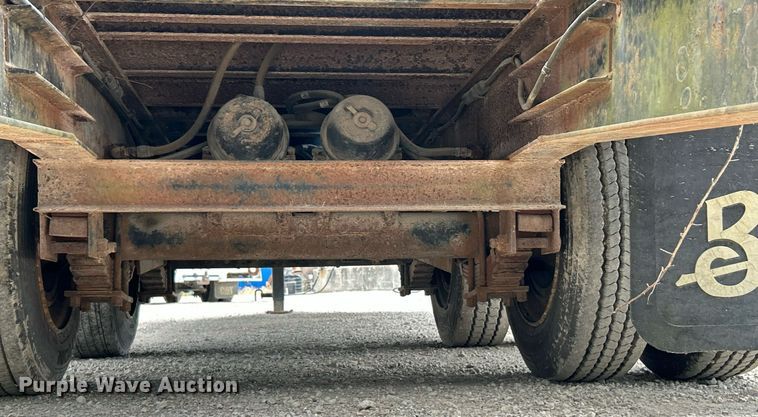 image for item EK8166 2007 Belshe DT255 equipment trailer