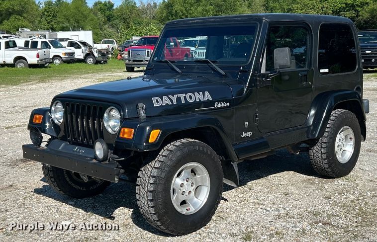 image for item EK8170 2001 Jeep Wrangler Daytona Edition SUV