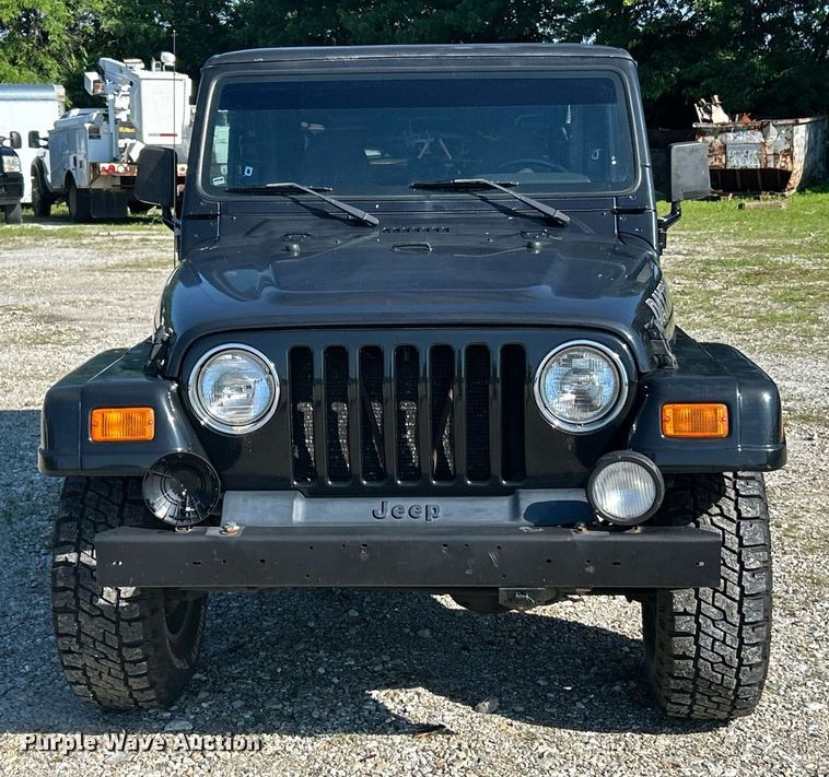 image for item EK8170 2001 Jeep Wrangler Daytona Edition SUV