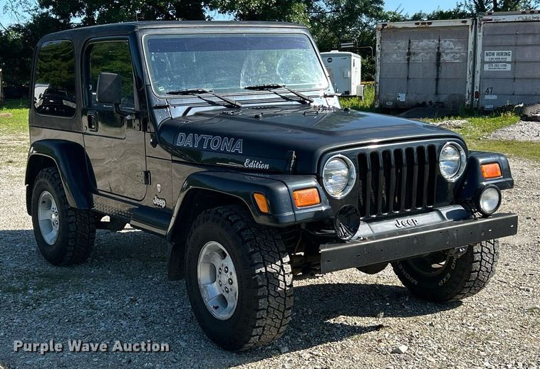 image for item EK8170 2001 Jeep Wrangler Daytona Edition SUV