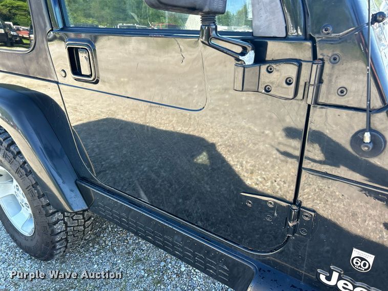 image for item EK8170 2001 Jeep Wrangler Daytona Edition SUV