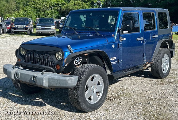 image for item EK8171 2010 Jeep Wrangler Sahara SUV