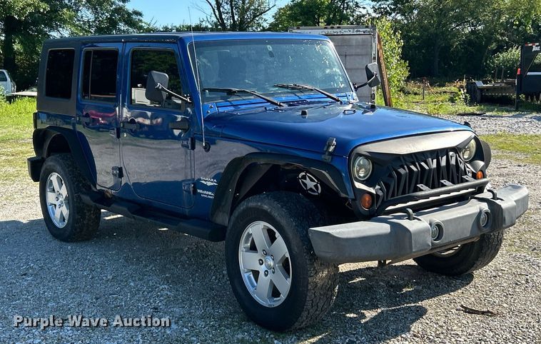 image for item EK8171 2010 Jeep Wrangler Sahara SUV