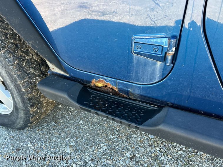 image for item EK8171 2010 Jeep Wrangler Sahara SUV