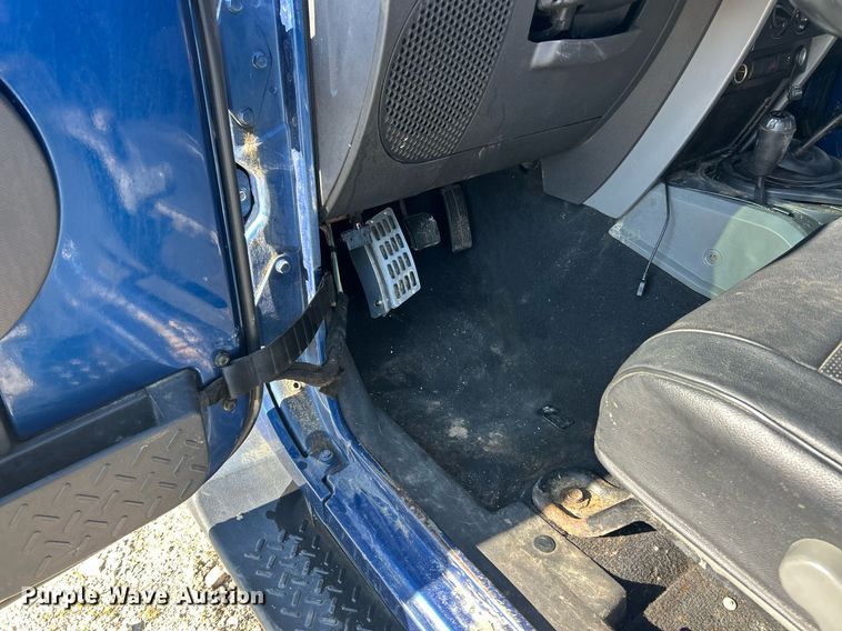 image for item EK8171 2010 Jeep Wrangler Sahara SUV