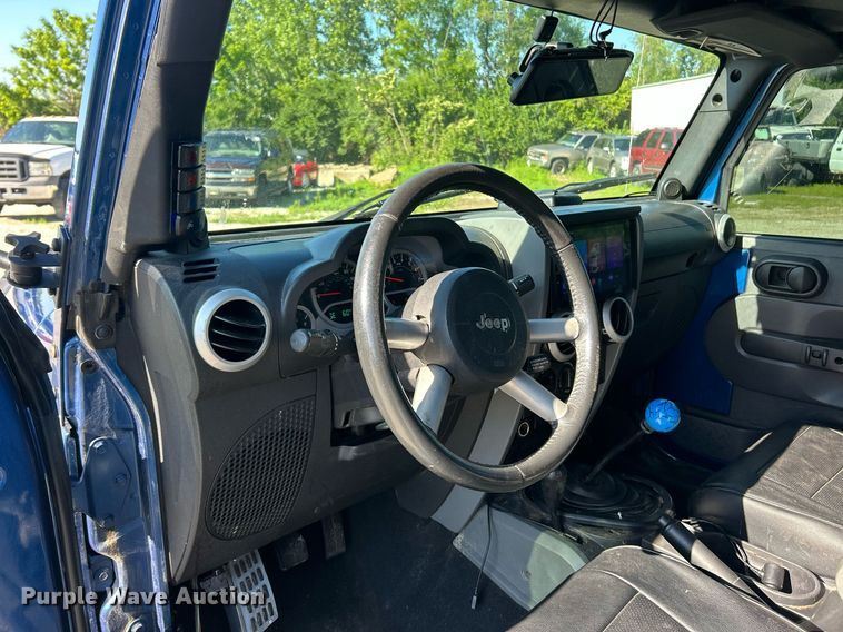 image for item EK8171 2010 Jeep Wrangler Sahara SUV