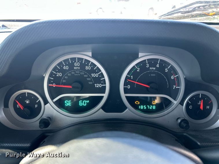 image for item EK8171 2010 Jeep Wrangler Sahara SUV