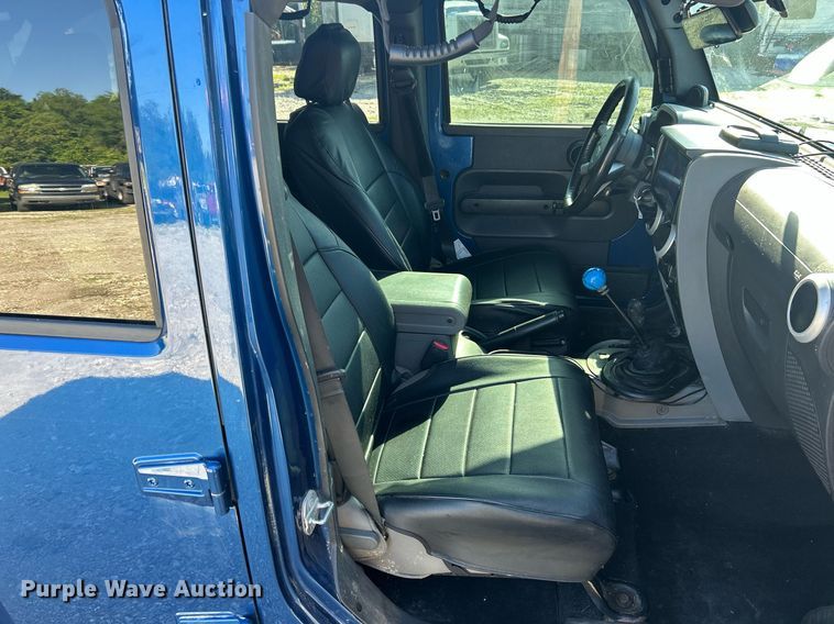 image for item EK8171 2010 Jeep Wrangler Sahara SUV