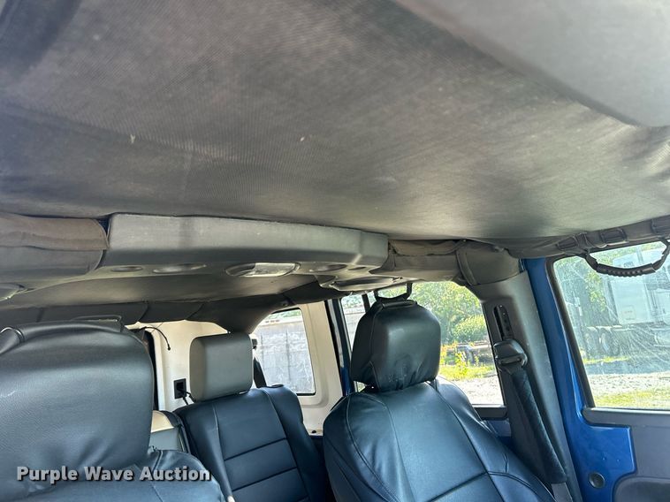 image for item EK8171 2010 Jeep Wrangler Sahara SUV