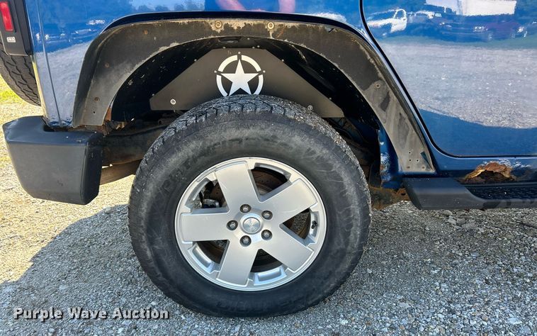 image for item EK8171 2010 Jeep Wrangler Sahara SUV