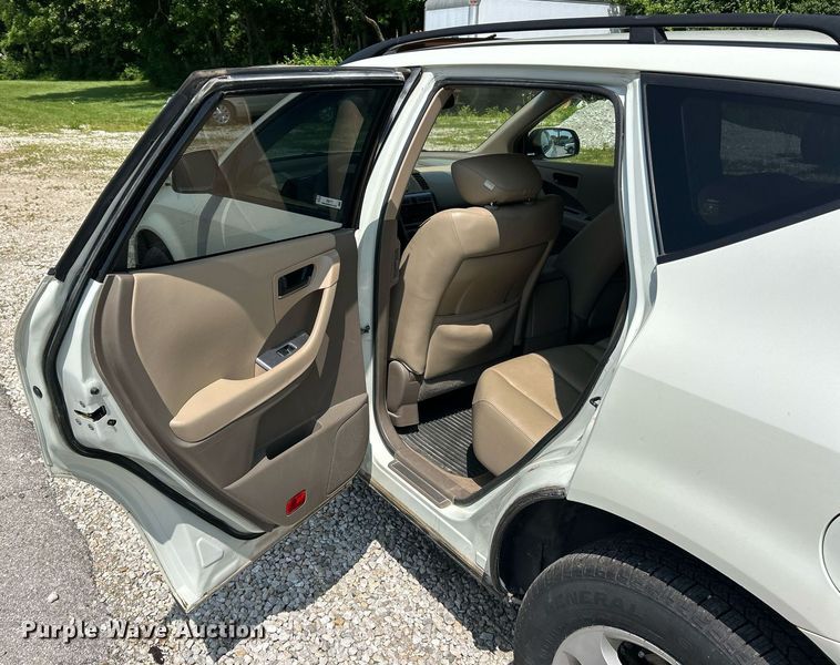 image for item EK8172 2005 Nissan Murano SL SUV