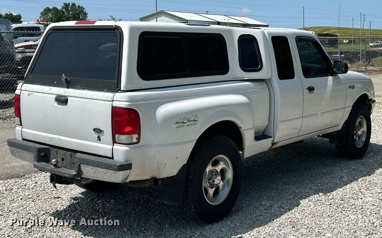 image for item EK8173 2000 Ford Ranger XLT SuperCab pickup truck
