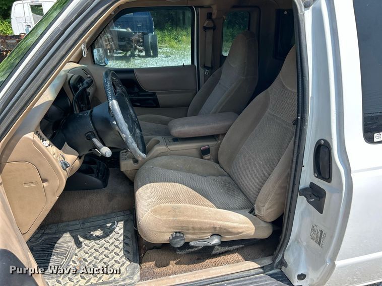 image for item EK8173 2000 Ford Ranger XLT SuperCab pickup truck