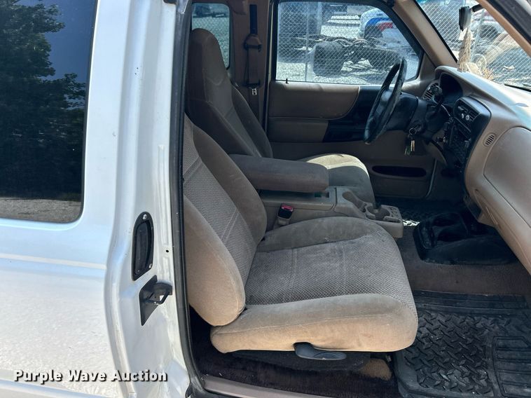 image for item EK8173 2000 Ford Ranger XLT SuperCab pickup truck