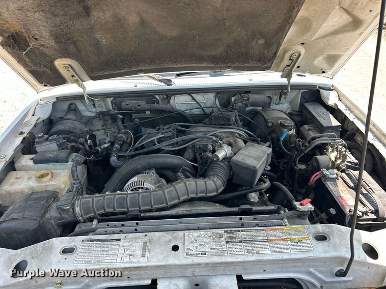 image for item EK8173 2000 Ford Ranger XLT SuperCab pickup truck