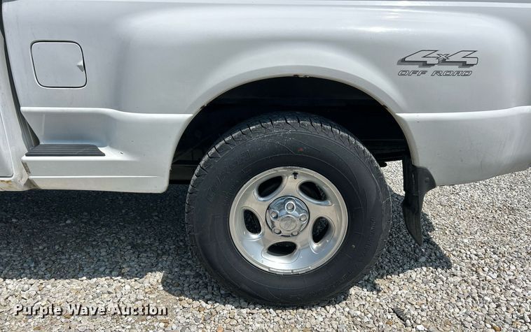 image for item EK8173 2000 Ford Ranger XLT SuperCab pickup truck