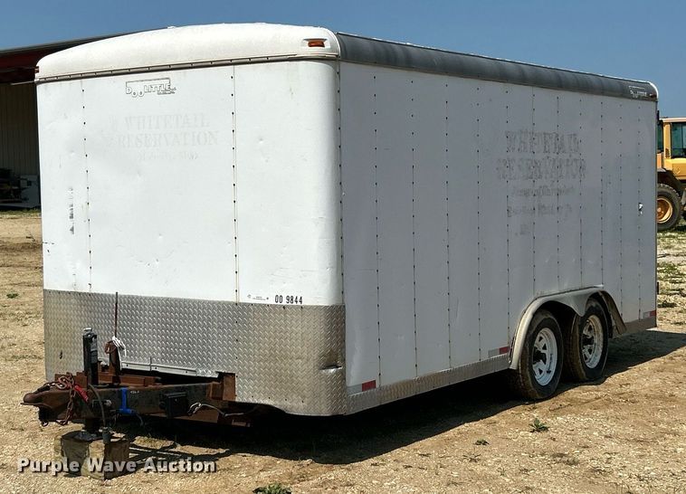 image for item EK8195 2000 Doolittle enclosed cargo trailer