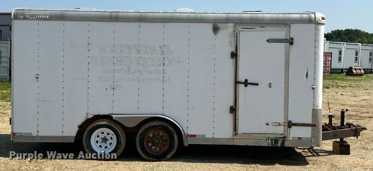 image for item EK8195 2000 Doolittle enclosed cargo trailer