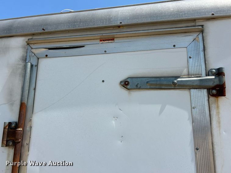 image for item EK8195 2000 Doolittle enclosed cargo trailer