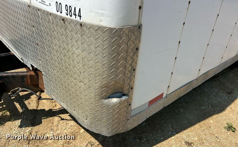 image for item EK8195 2000 Doolittle enclosed cargo trailer