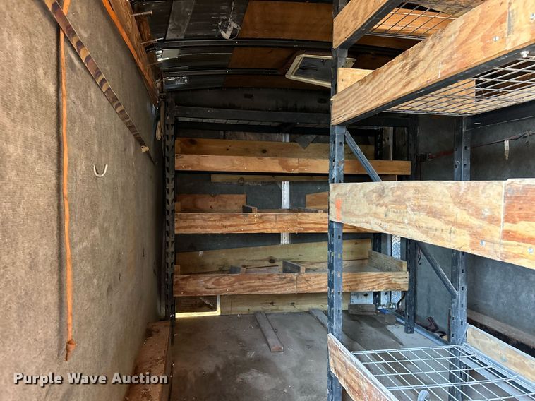 image for item EK8195 2000 Doolittle enclosed cargo trailer