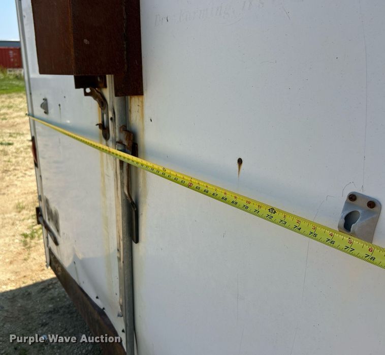 image for item EK8195 2000 Doolittle enclosed cargo trailer