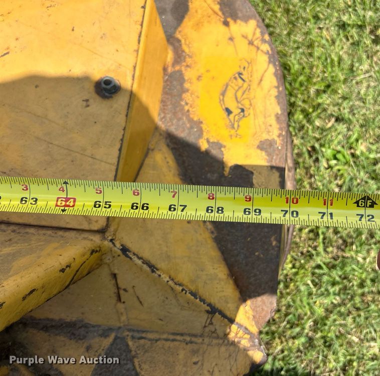 image for item EK8202 Hustler 3400 ZTR lawn mower