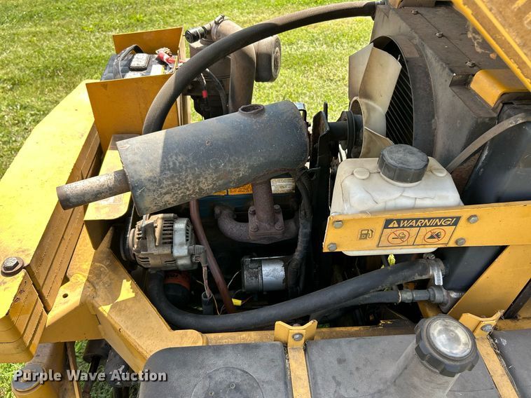 image for item EK8202 Hustler 3400 ZTR lawn mower