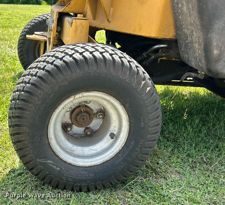 image for item EK8202 Hustler 3400 ZTR lawn mower