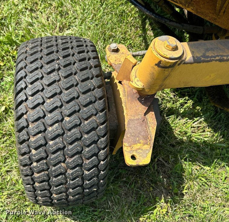 image for item EK8202 Hustler 3400 ZTR lawn mower