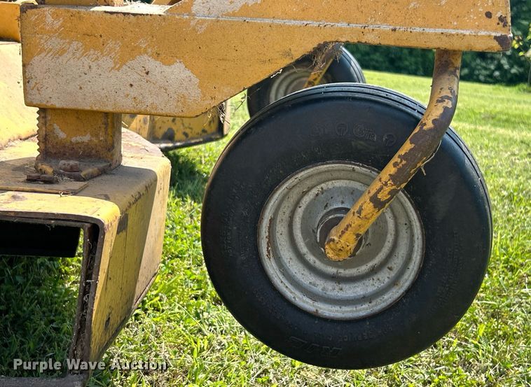 image for item EK8202 Hustler 3400 ZTR lawn mower