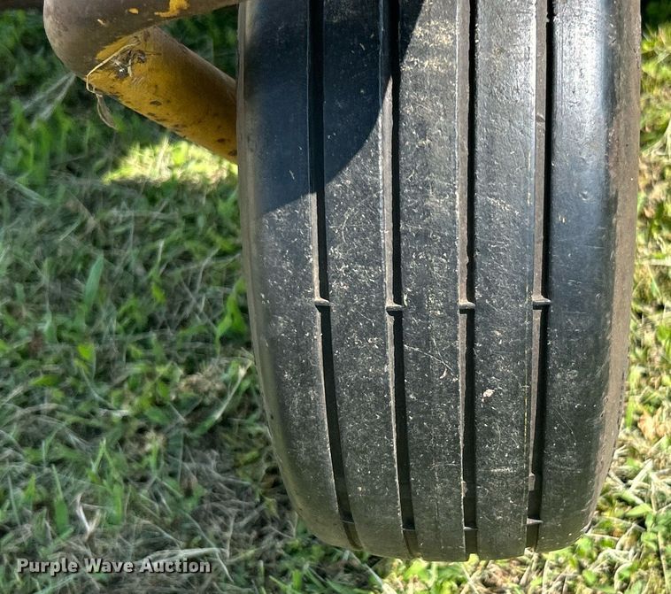 image for item EK8202 Hustler 3400 ZTR lawn mower