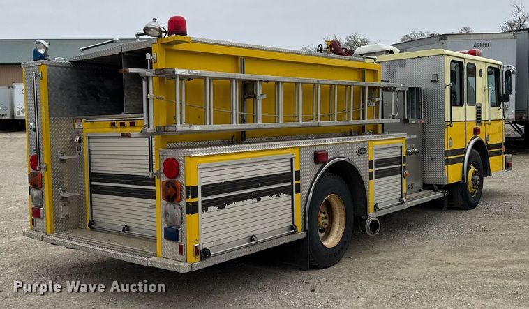 image for item EM3767 2001 HME INC 4465 400 pumper fire truck