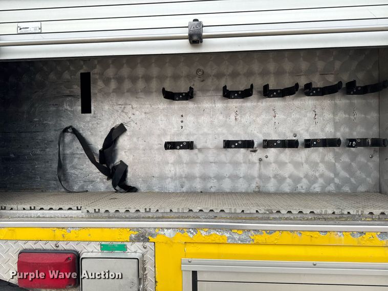 image for item EM3767 2001 HME INC 4465 400 pumper fire truck