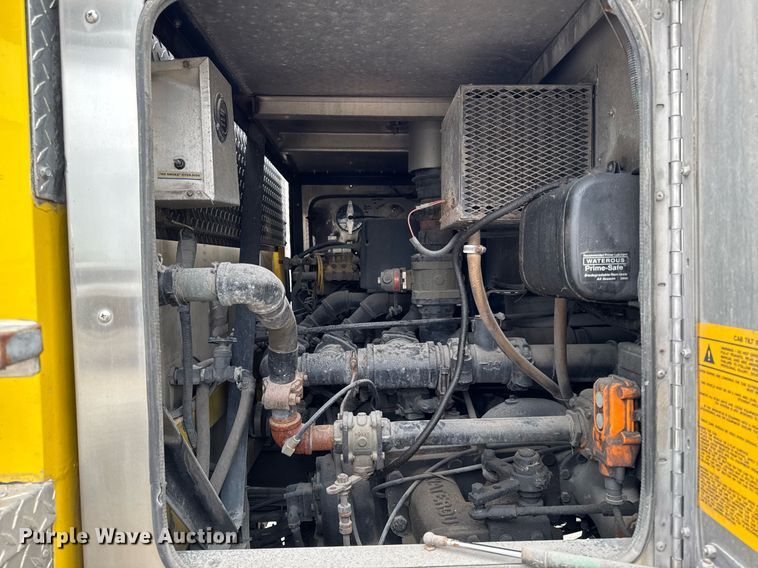 image for item EM3767 2001 HME INC 4465 400 pumper fire truck