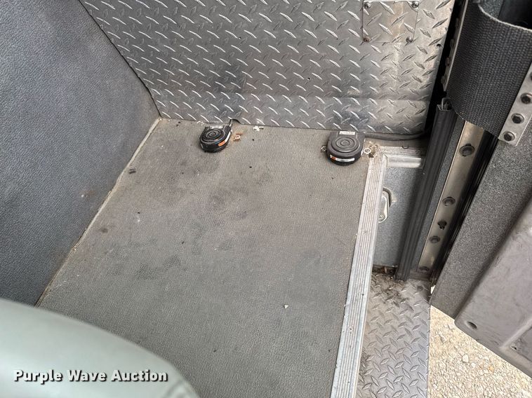 image for item EM3767 2001 HME INC 4465 400 pumper fire truck